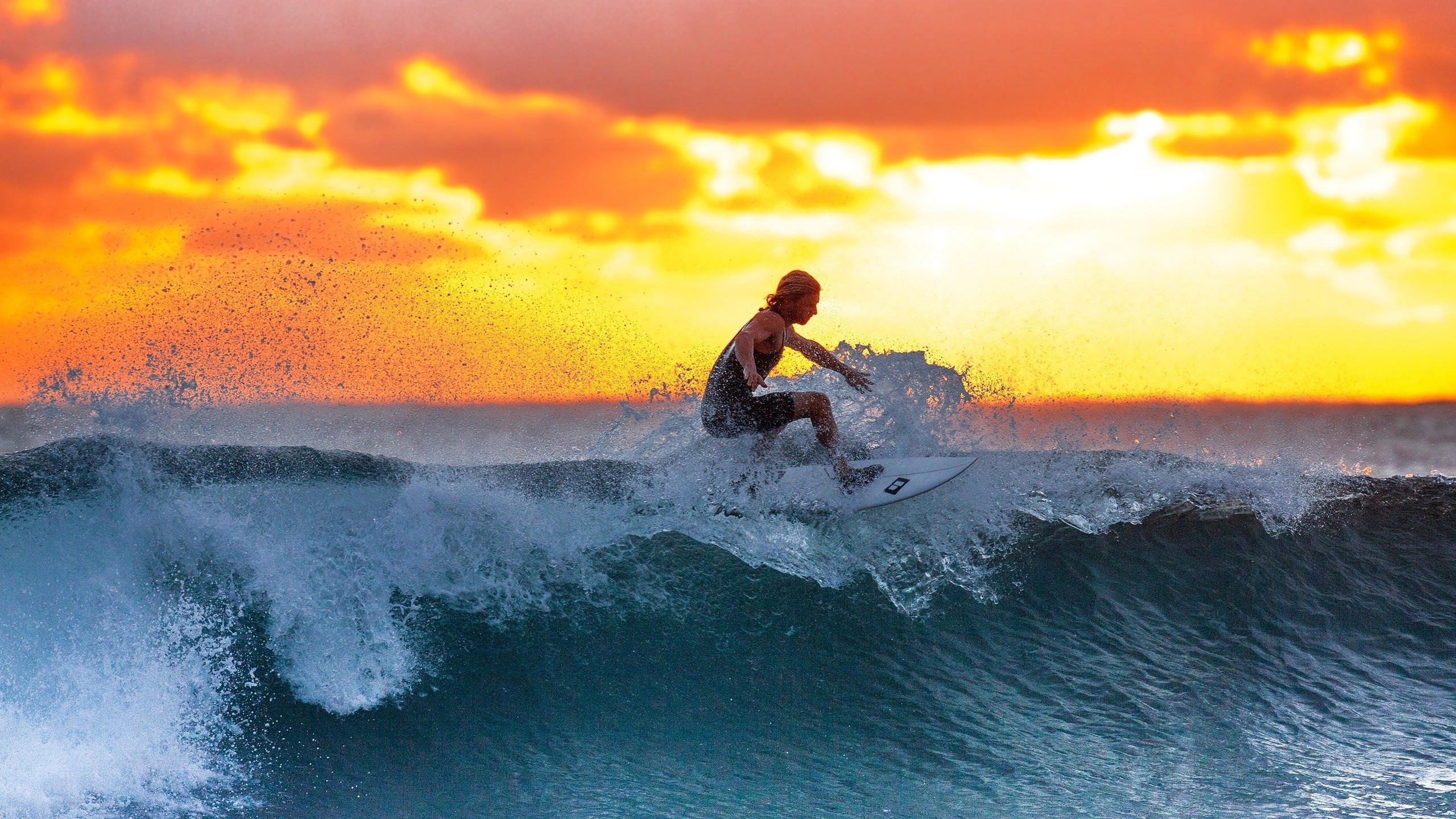 开云体育平台APP-绝杀之夜,迪亚斯封神!摩洛哥2-1日本,B组上演世界杯最强硬对抗